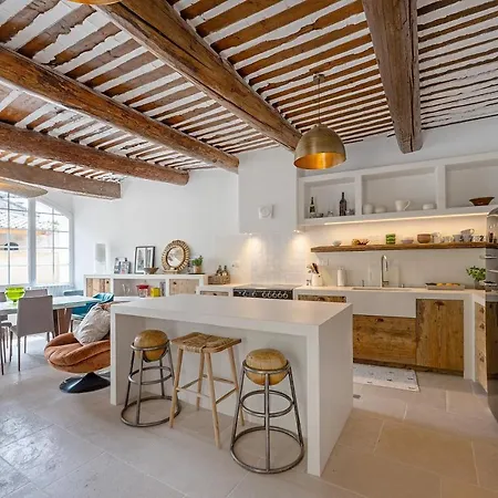 Holiday home Rose The - Maison De Village Dans Le Luberon